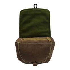 Ultra Pro Dungeons & Dragon Bag Of Holding Gamer Pouch -Ultra Pro 18652 Plush D D Bag of Holding FrontOpen