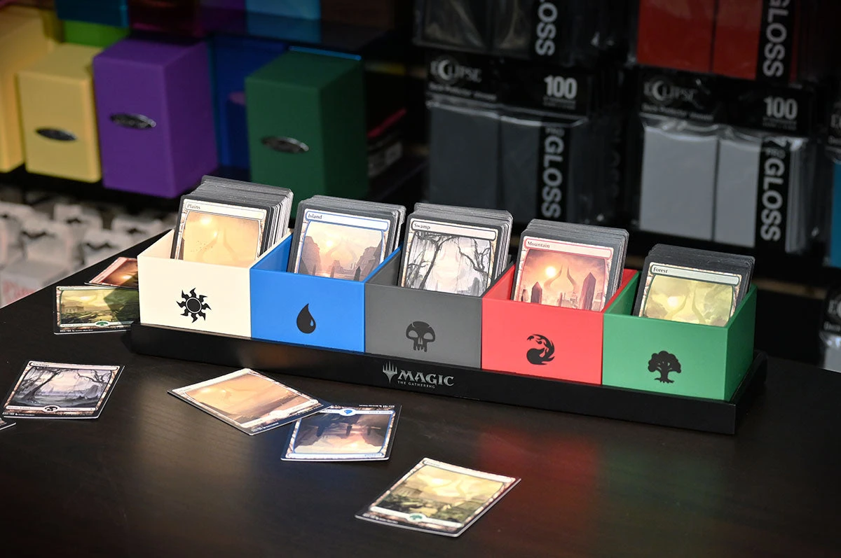 Ultra Pro The Land Station For Magic: The Gathering 4 Ultra Pro The Land Station For Magic: The Gathering - Image 4